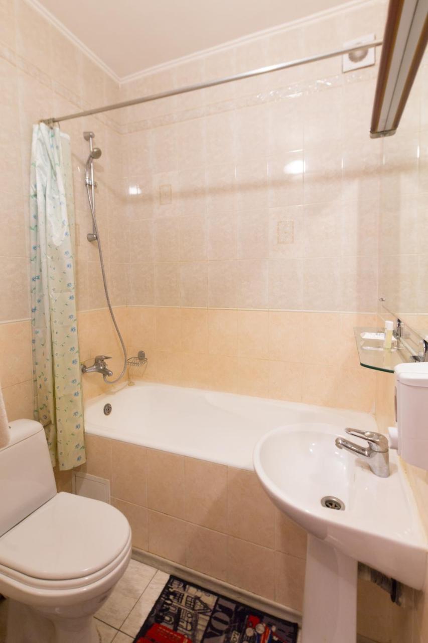 Zhayvir Hotel Киев Екстериор снимка