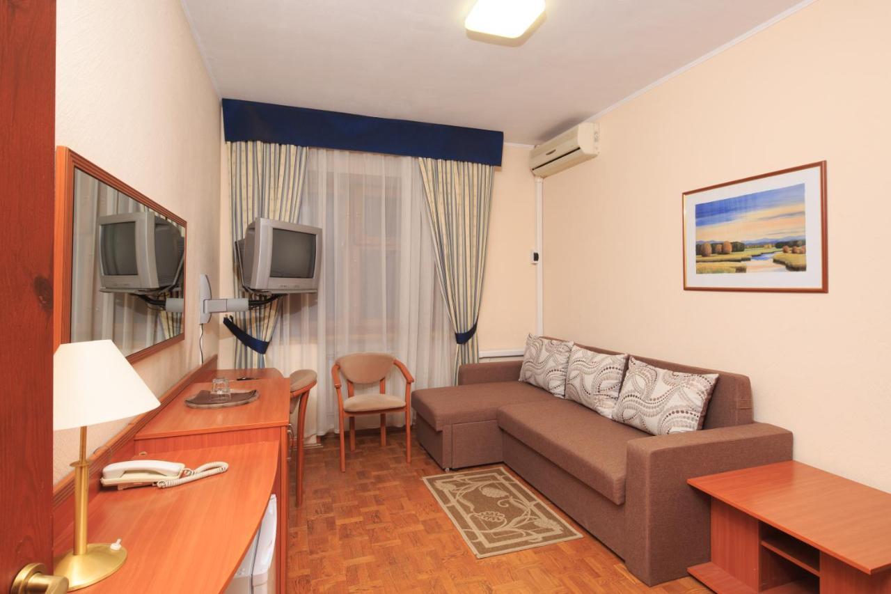 Zhayvir Hotel Киев Екстериор снимка